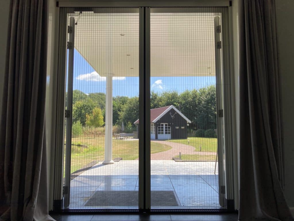 Dubbele plissé geplaatst Enschede